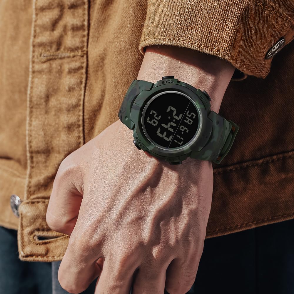Mens Digital Waterproof Outdoor Chronograph LED Watch I30184