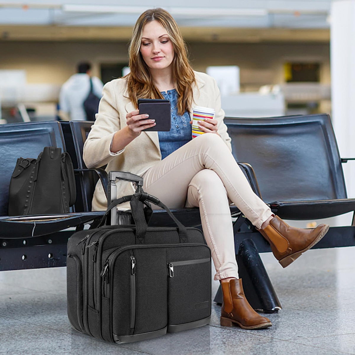 17.3 Inch Waterproof Black Rolling Laptop Bag G2556