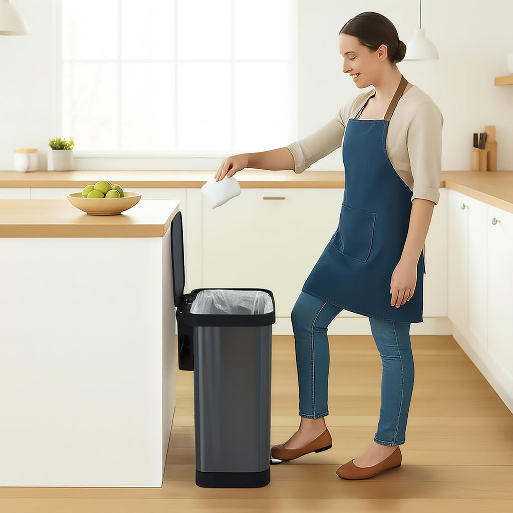 13 Gal Stainless Steel Trash Can L5978