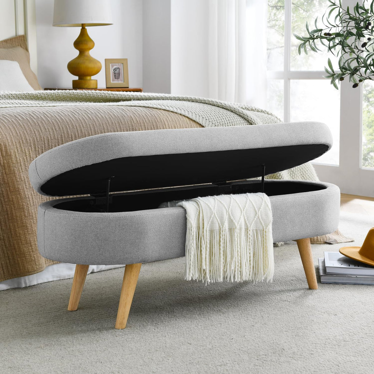Oval Storage Bench with Rubber Wood Legs A350686